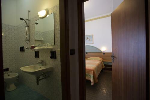 Hotel Mediterraneo