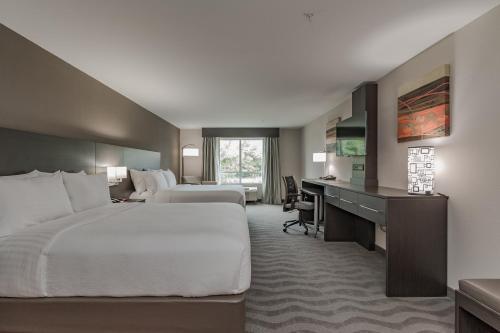 Holiday Inn Mishawaka, An Ihg Hotel