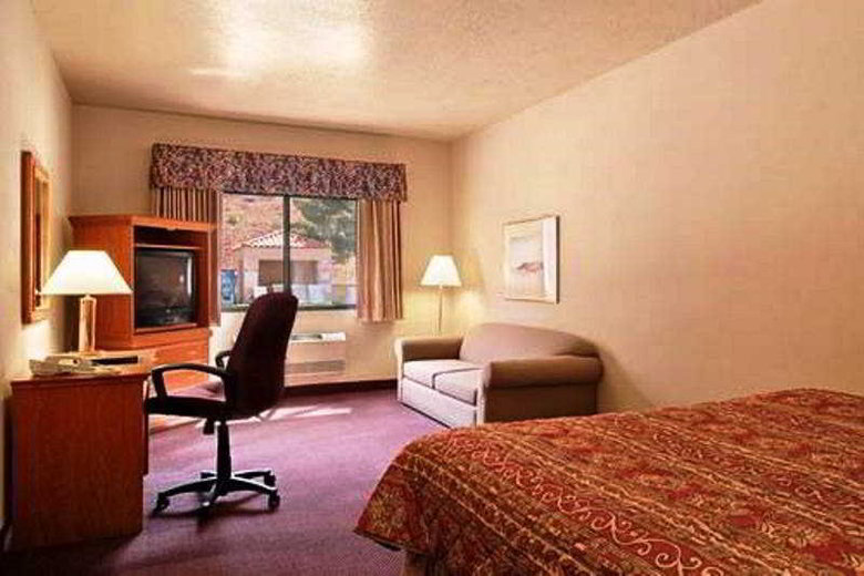Hotel Ramada Inn