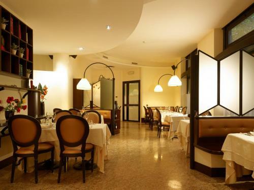 Hotel Moderno