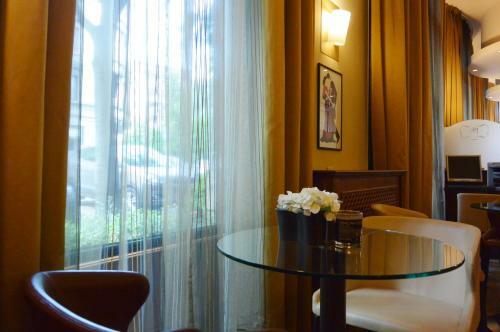 Hotel Moderno