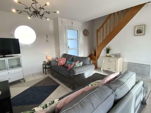 Maison Cl�der, 4 Pi�ces, 6 Personnes - Fr-1-625-2