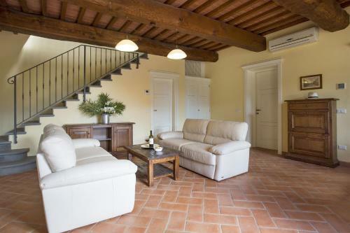Villa Santo Stefano 6