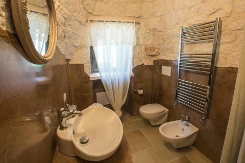 Trulli Laetitia