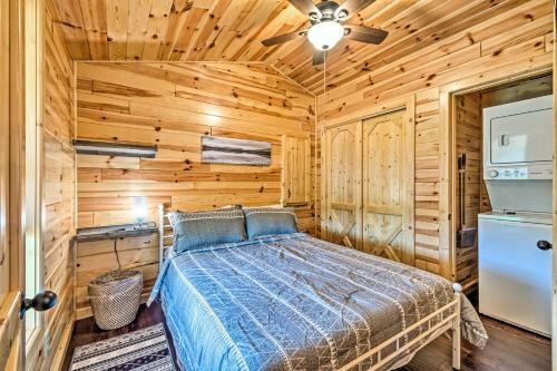 Scenic Cabin About 2 Mi To Nolin Lake State Park!