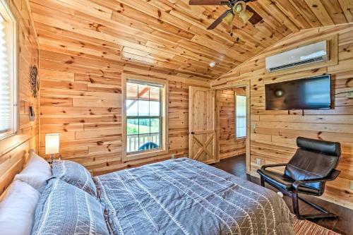 Scenic Cabin About 2 Mi To Nolin Lake State Park!