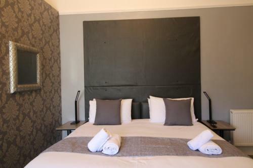 Hostal Clifton Villa Guest House