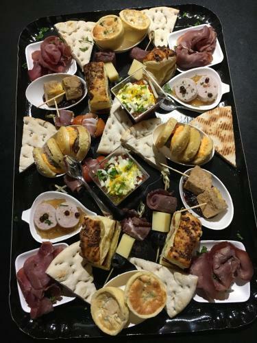 Hostal Les Charmes Du Petit Pr�