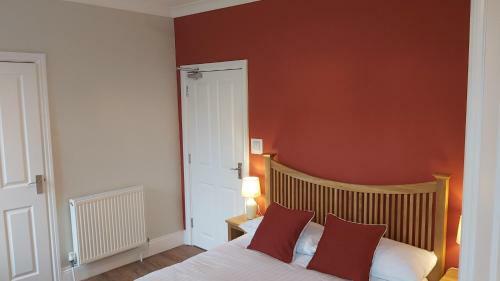 Riverbank Bed And Breakfast