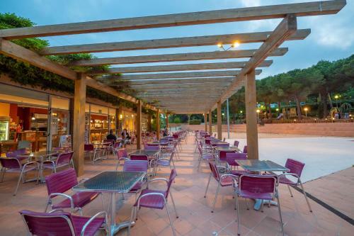 Vacanceselect Mobil Homes - Camping Santa Elena Ciutat