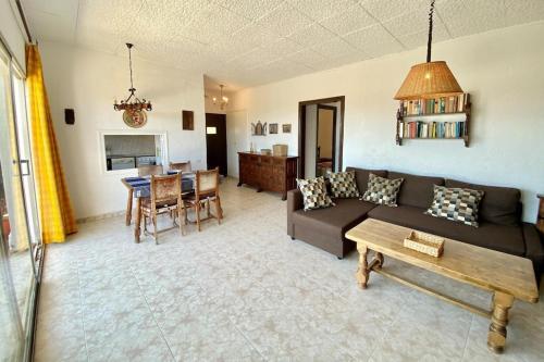 Holiday Home Lloret de Mar - Con01102a-fya