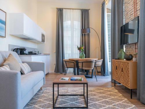 Home Art Apartments M�laga