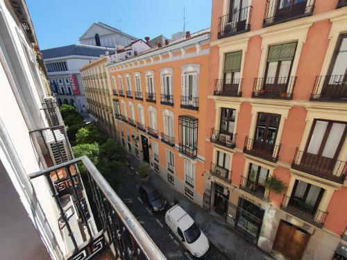 Hostal Ch Otello Rooms - Madrid