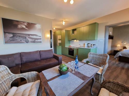 Apartamenty 5 M�rz - 365pam