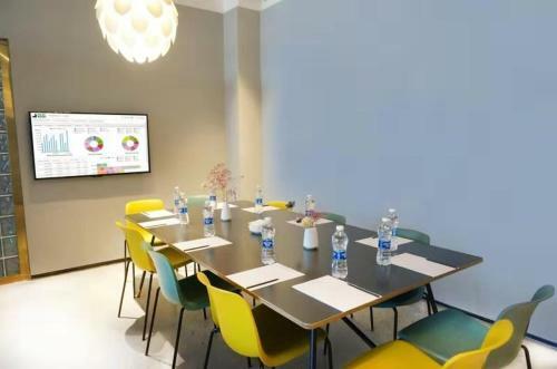 Pace Hotel Suzhou Renmin Branch