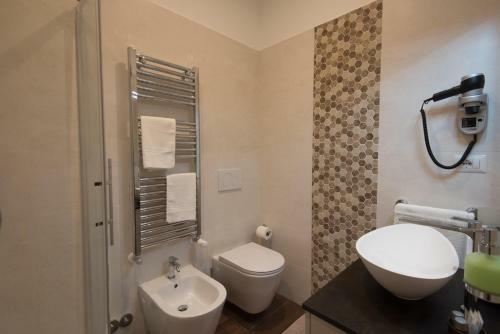 Hostal Enjoy Milano Skyline