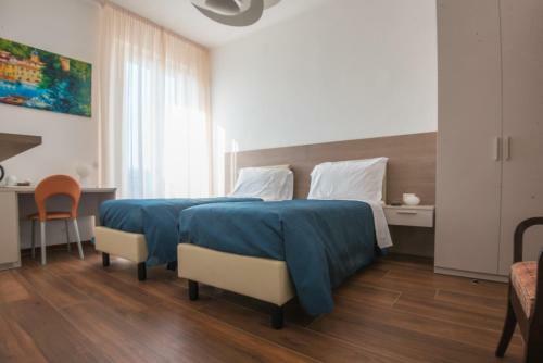 Hostal Enjoy Milano Skyline