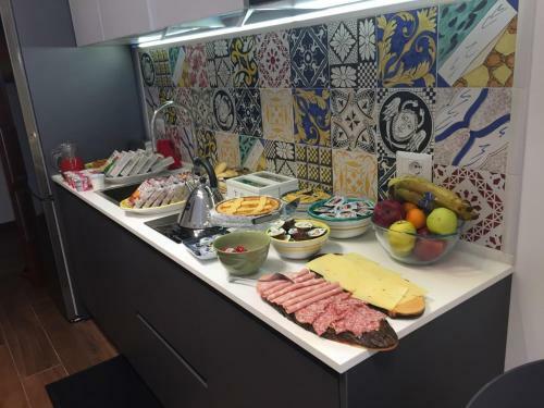 Hostal Enjoy Milano Skyline