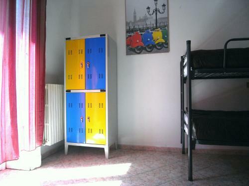 Hostel California