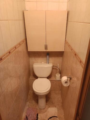 Apartamento 2-? ????????? ??. (8 ???, 4 ???, 1 ????)