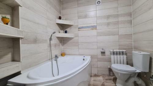 Cryptohotelclub House
