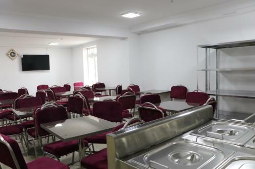 Hostal Issyk - Kol Hotel