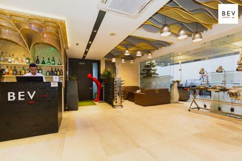 Hotel Indreni Suites