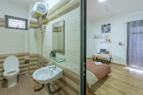 Hostal Em � Homestay