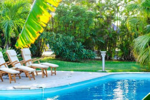 Mora Mora, Villa Cr�ole Avec Piscine & Jardin