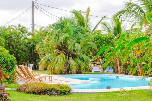 Mora Mora, Villa Cr�ole Avec Piscine & Jardin