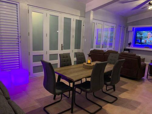 Apartamento Stylish Condo-steps To Beach W-3b/3b+4 Beds+games
