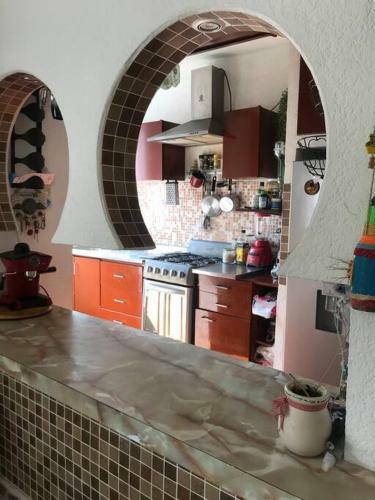 Apartamento Sobre Costera, 1min La Quebrada, 3m Playas/yates