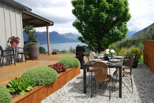 Private Cottage With Spa And Amazing Lake Views