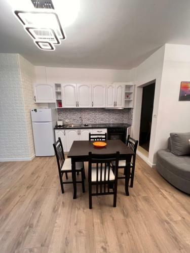 Comfort Apartments - Ervin