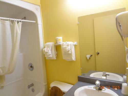 Park Inn Motel