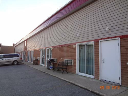 Park Inn Motel