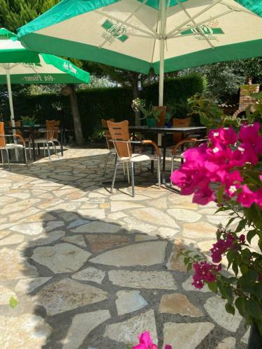 Berat Caravan Camping