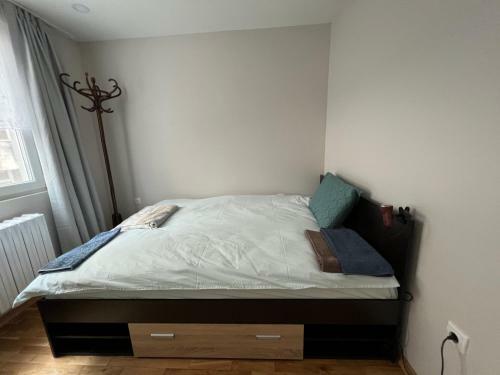 ?????????? ??? / Hay Apartment