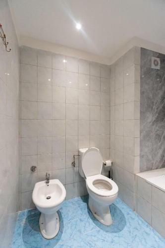 Light-2 Apartment In Tirana City Center