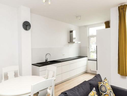 Apartment In Brussels, Degroux By Homenhancement Sa