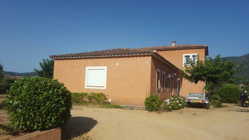 Villa Davia Piscine Chauff�e Proche Ville-mer