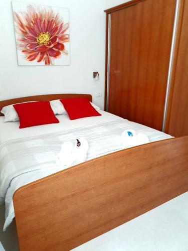 Orchid Seaview Apartment