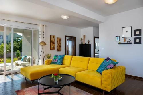 Villa Holiday House With Pool Near Rovinj
