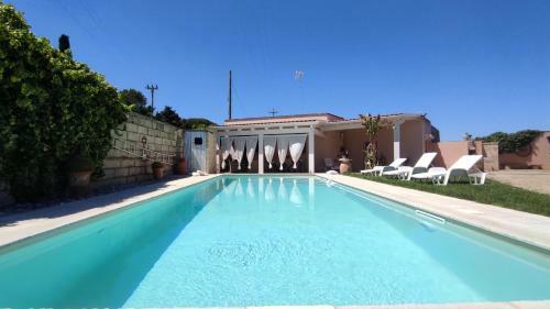Villa La Vigna Salentina - Con Giardino E Piscina Privata