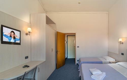 Hotel Perla Del Mare