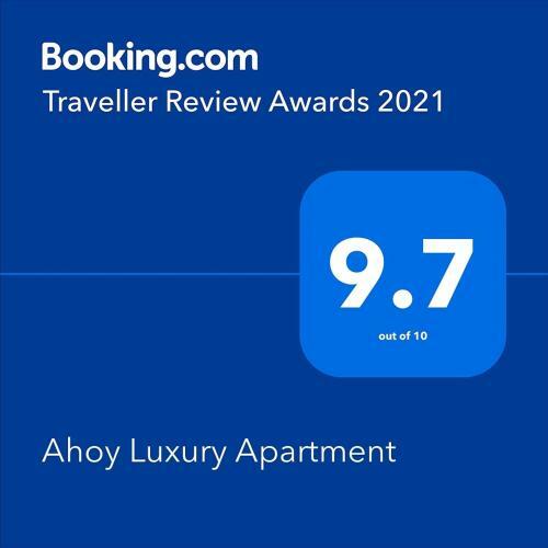 Ahoy Luxury Apartment