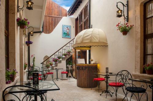 Hotel Ranjous Otel