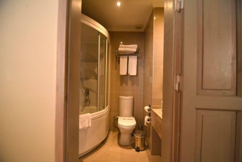Hotel Fiore Garden Suites By Alp Pasa