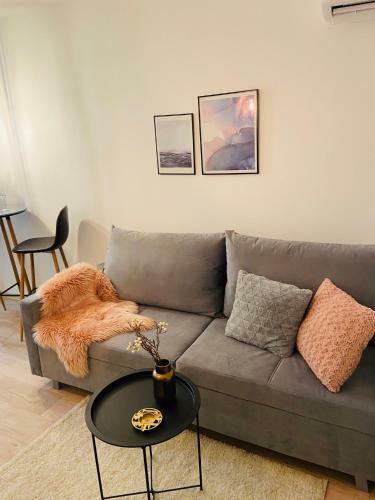 Iskra Apartman