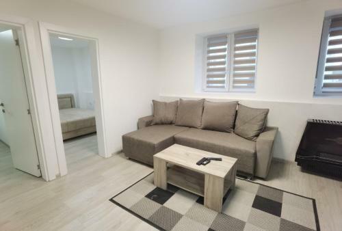 Kraguj Apartman 2